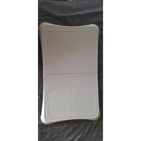 Wii Fit Balance Board for Nintendo Wii- works great- board only - Picture 4 of 8